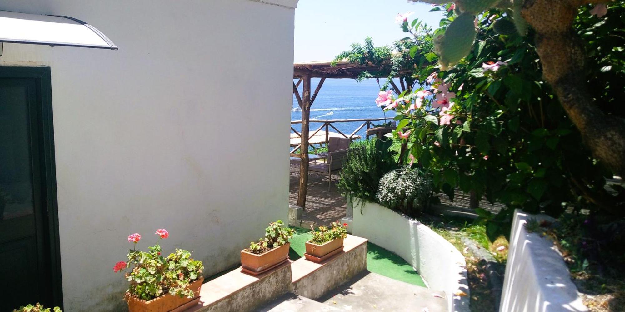 Sea Breeze House Leilighet Amalfi Eksteriør bilde